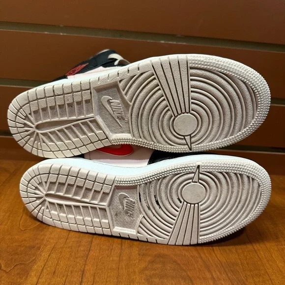 Nike Air Jordan Mid Black and Pink with Red Swoosh - Picture 4 of 9